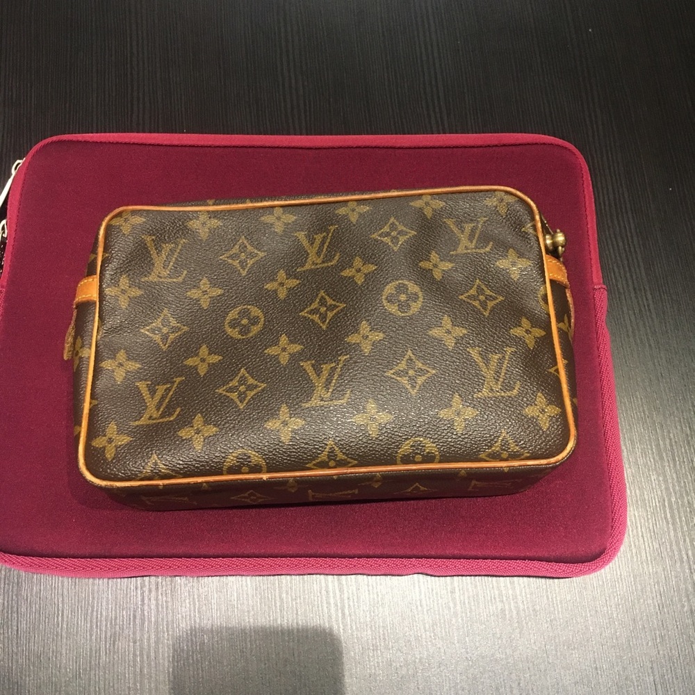 LV woman crossbody handbag